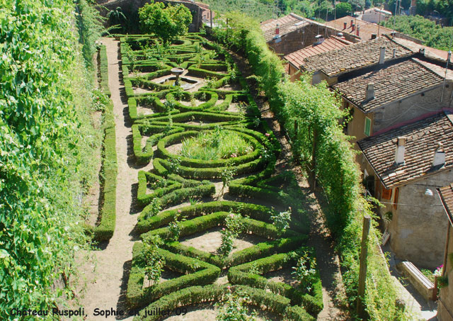 château de Ruspoli: le jardin secret